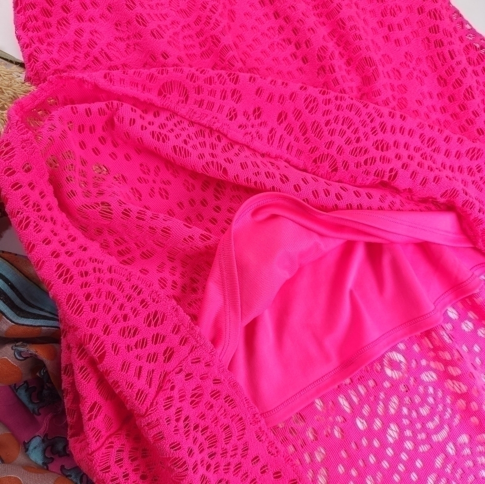 Like New Lilly Pulitzer Pink Eyelet One Shoulder Dress Sz 6 Barbiecore - Picture 5 of 11